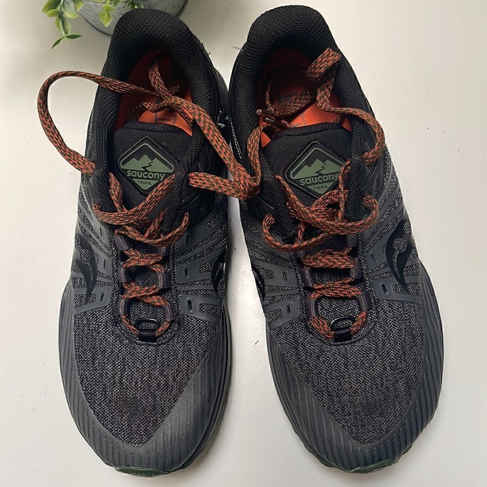Saucony Trail PWR track hiking shoes.  Very gently used.  Size Men 8.